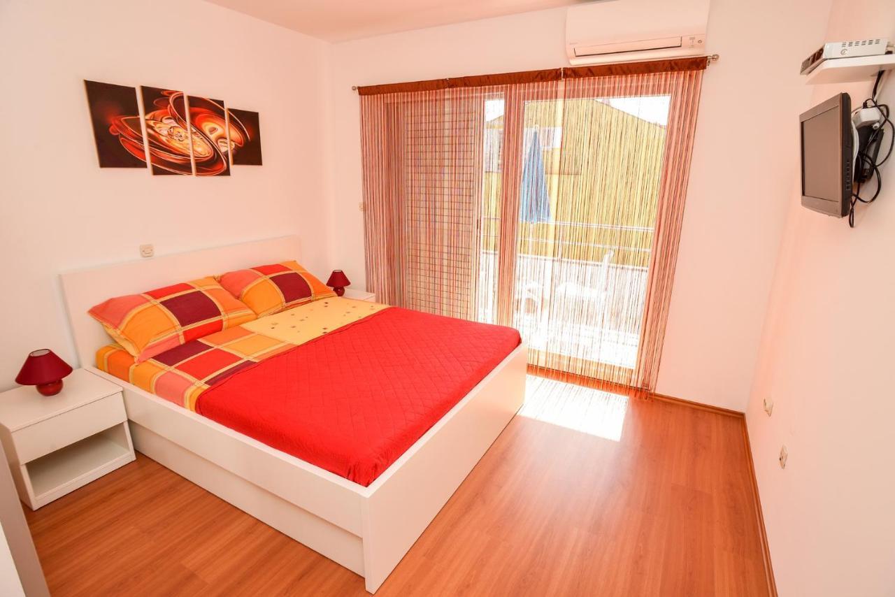 Villa Pino With Pool, Sauna & Jacuzzi Petrčane Exterior foto